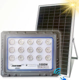Proiector LED Slim cu Telecomanda si Panou Solar IP66